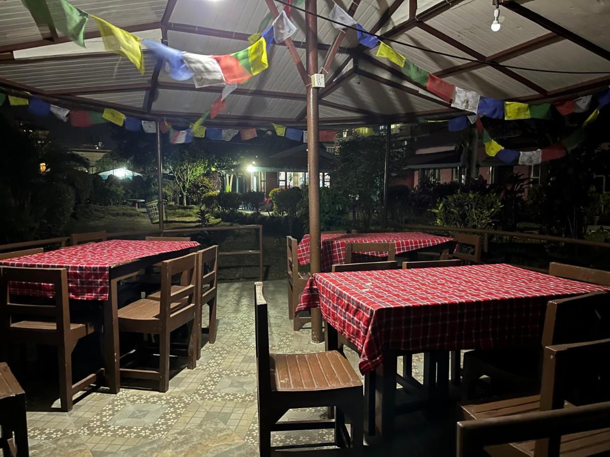 Paradise Mount Resort Pokhara Exterior foto